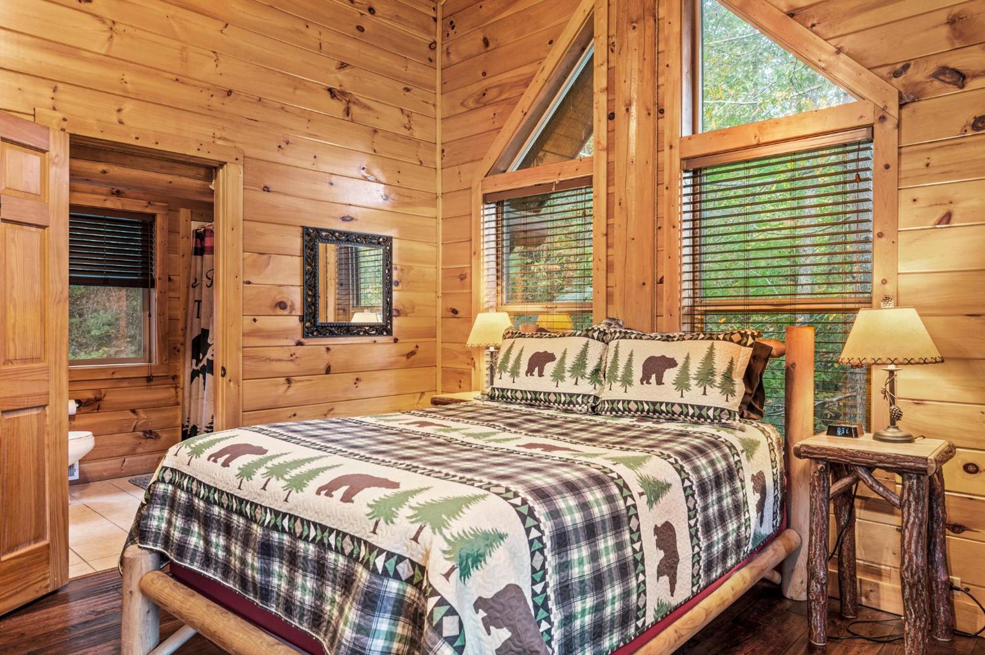 Relaxation Retreat - Pickleball Cabin - Wi-Fi, Fire Pit With Bar, Game Room, Hot Tub, Pool Access - Mins To Pf Sevierville Exterior photo