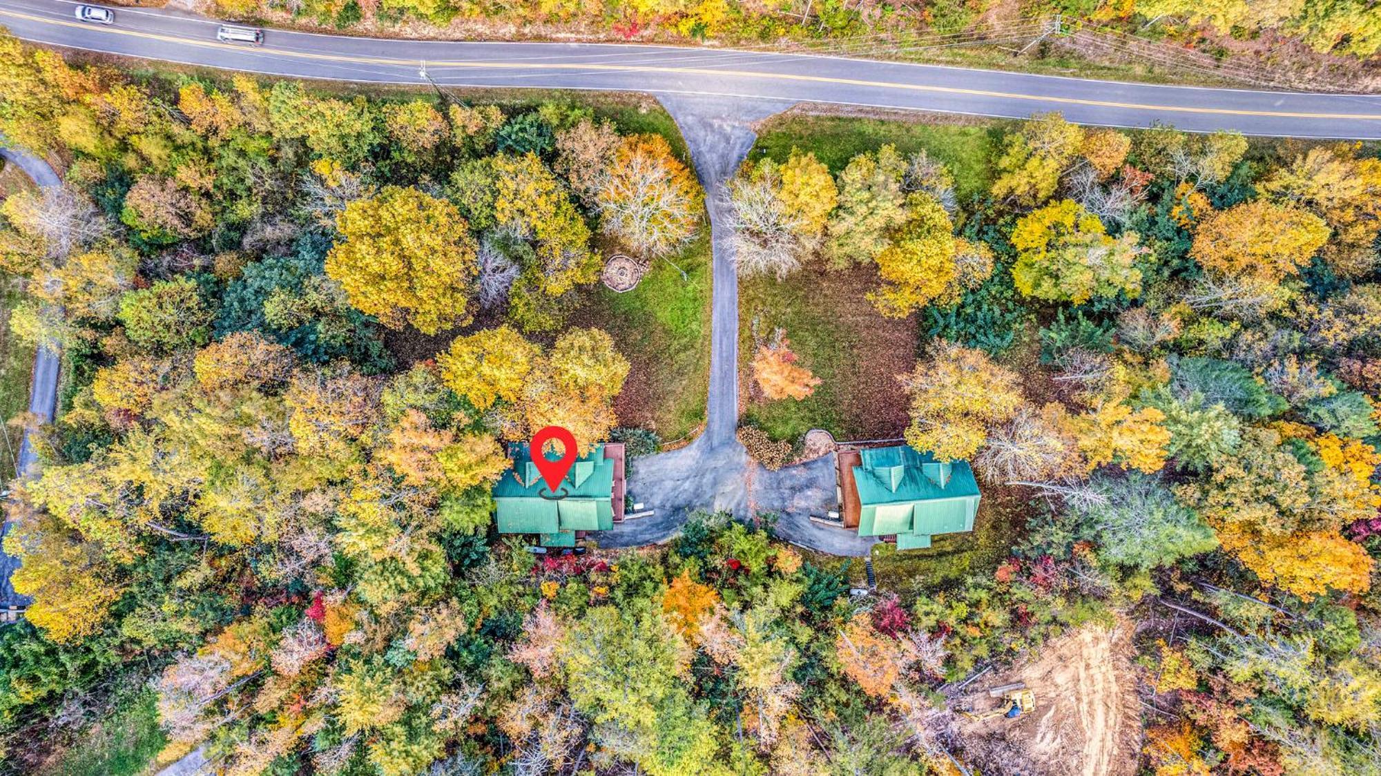 Relaxation Retreat - Pickleball Cabin - Wi-Fi, Fire Pit With Bar, Game Room, Hot Tub, Pool Access - Mins To Pf Sevierville Exterior photo