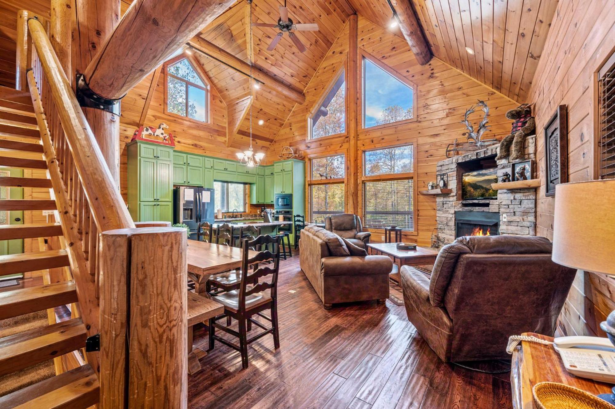 Relaxation Retreat - Pickleball Cabin - Wi-Fi, Fire Pit With Bar, Game Room, Hot Tub, Pool Access - Mins To Pf Sevierville Exterior photo
